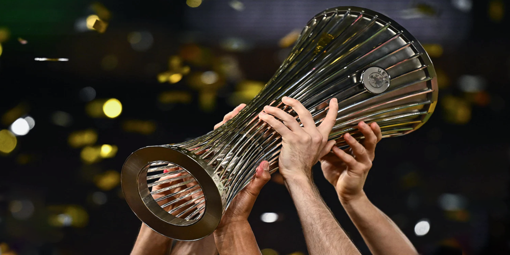 Η ΑΕΚ θα «σηκώσει» το Conference League και η Elabet έχει την κορυφαία απόδοση της αγοράς